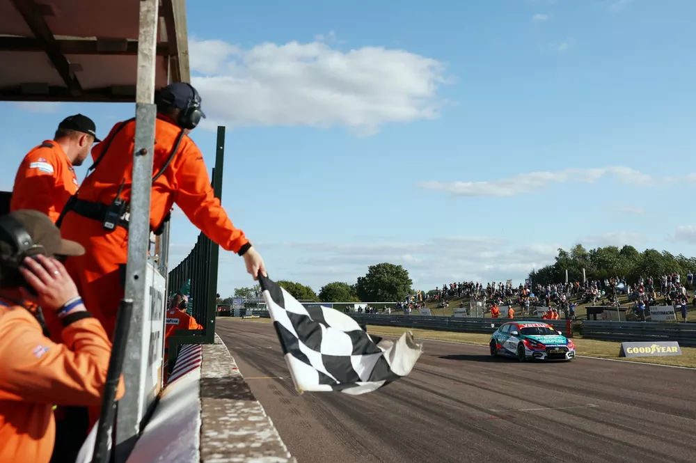 Tom Ingram, Team VERTU  