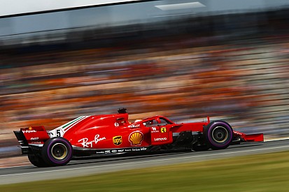 Mercedes 0,5 detik lebih lambat dari Ferrari di lurusan - Wolff