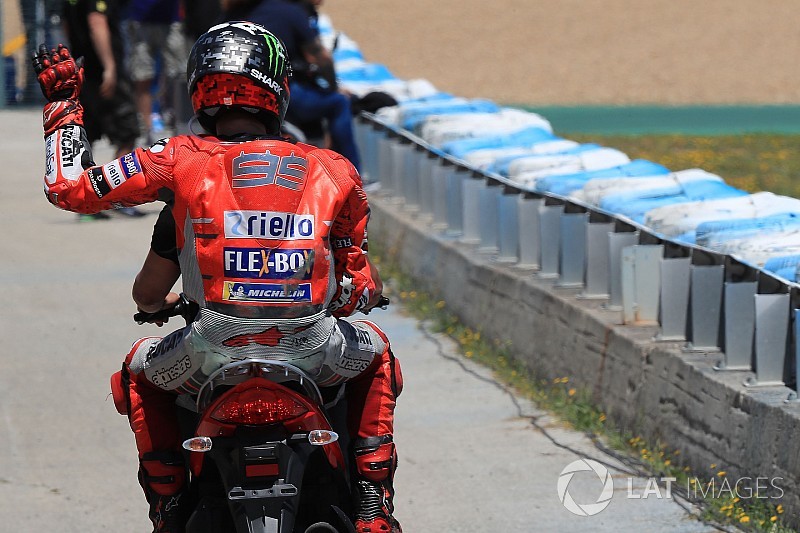 Lorenzo tem pior início de um piloto da Ducati na história