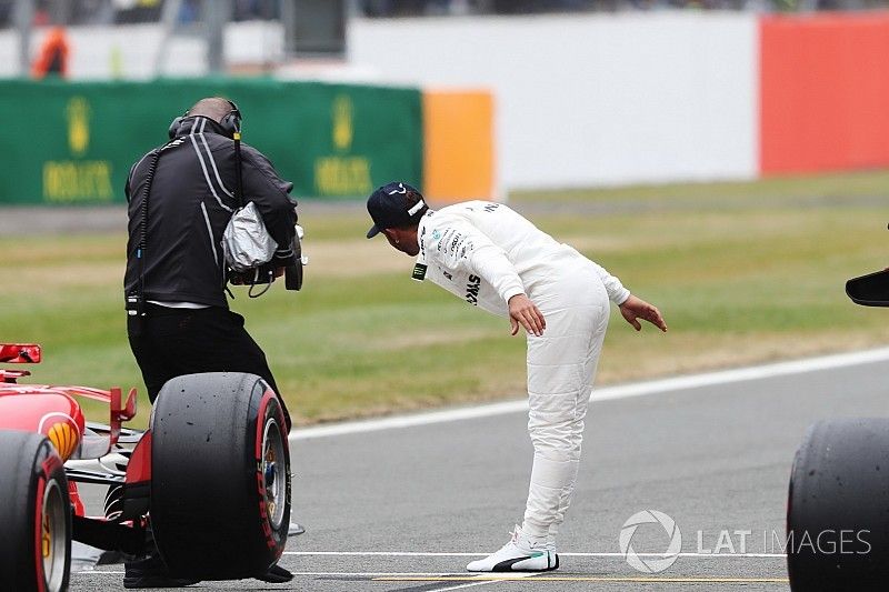 Lewis Hamilton, Mercedes AMG F1, celebra la pole