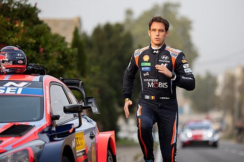 Susto para Neuville antes de la power stage: &iexcl;el coche no arrancaba!