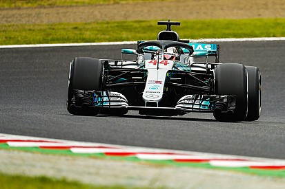 Hamilton: Mercedes güncellemeler sayesinde değil, aracı anladığı için hızlandı