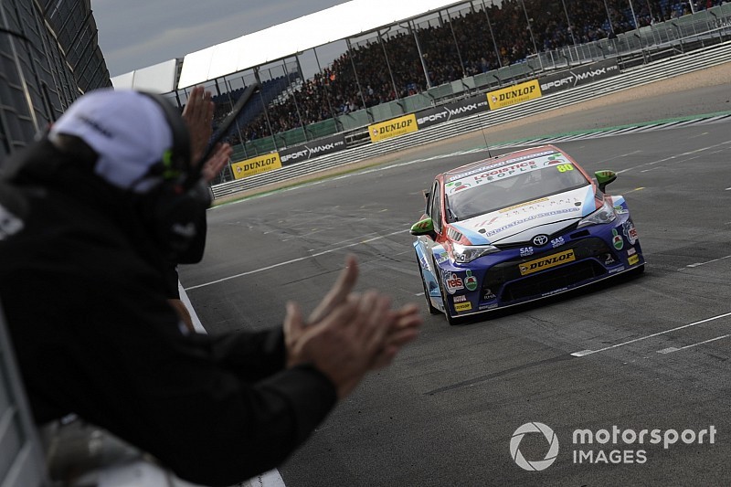 Silverstone BTCC: Ingram reignites title hopes with Race 2 win