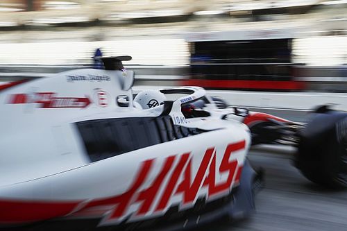 De liveries van het Haas Formule 1-team door de jaren heen