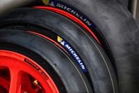 MotoGP: Michelin decide não adotar novo pneu dianteiro na temporada 2025
