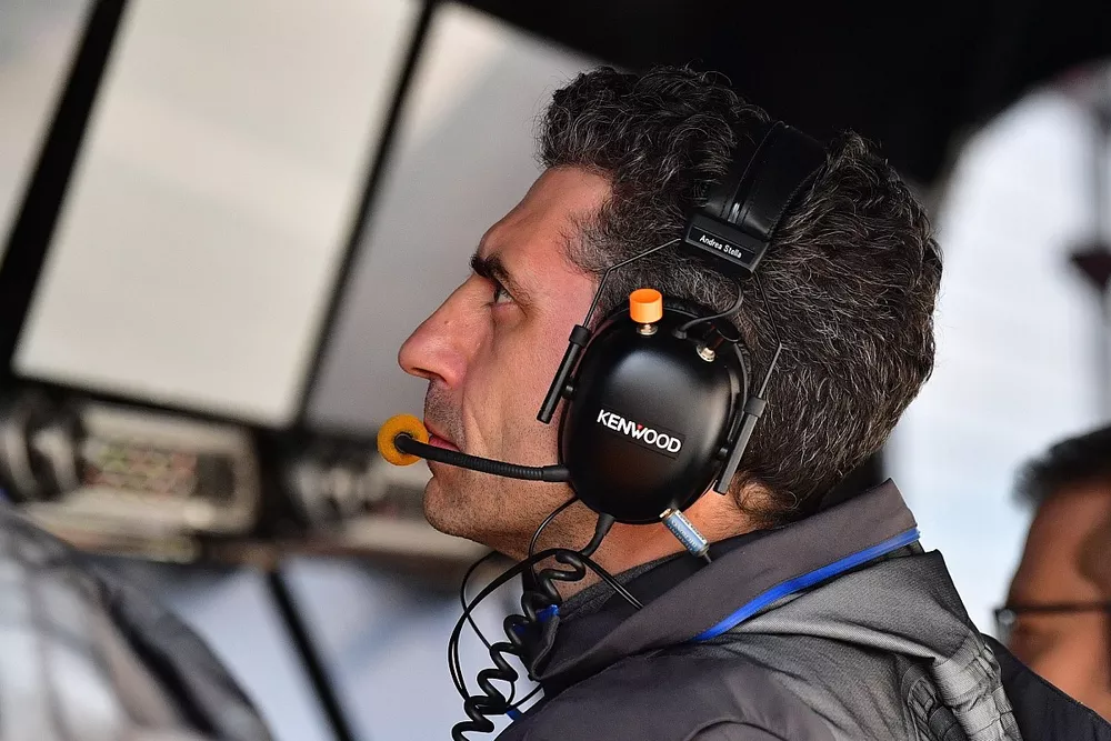 Andrea Stella, Ingeniero de carreras, McLaren