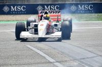 V&iacute;deo: el emotivo homenaje de Vettel a Senna con su McLaren F1 en Imola