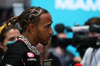 F1: Hamilton critica decisão 'infeliz' da Mercedes durante GP