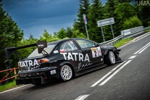 Sługocki wygrywa na Magurze