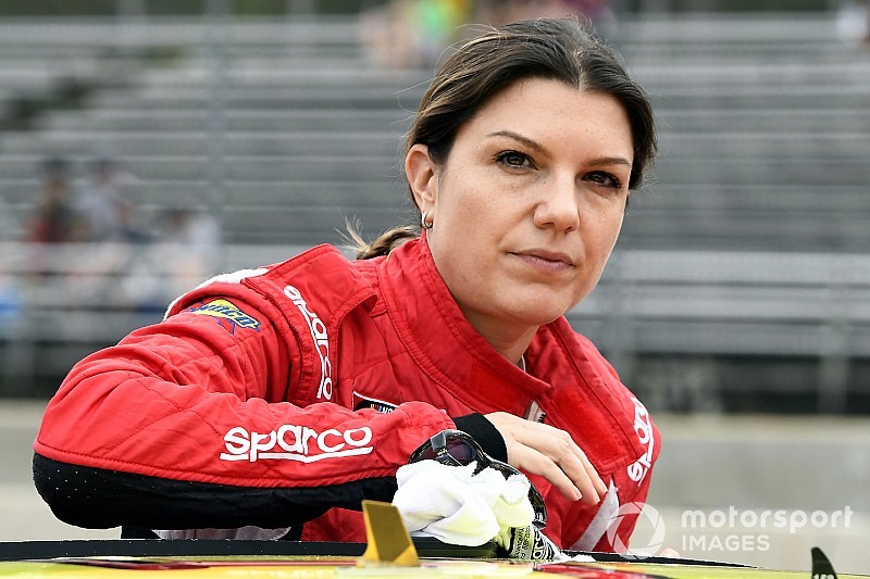 Katherine Legge fará estreia em oval da Nascar em Richmond
