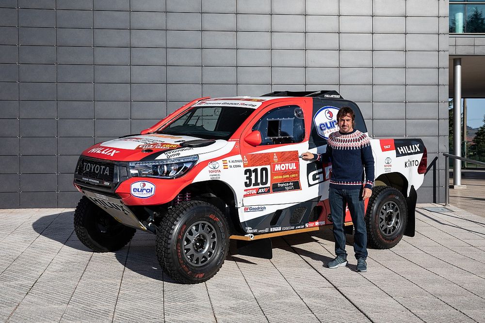 Fernando Alonso y el Toyota Hilux Dakar de 2020
