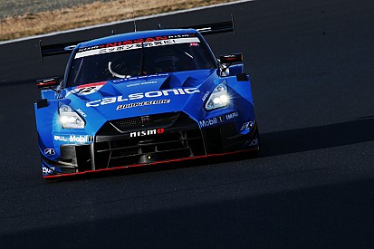 岡山公式テスト1日目午後|青い新幹線が復活! カルソニックIMPUL GT-Rが驚速タイムをマーク