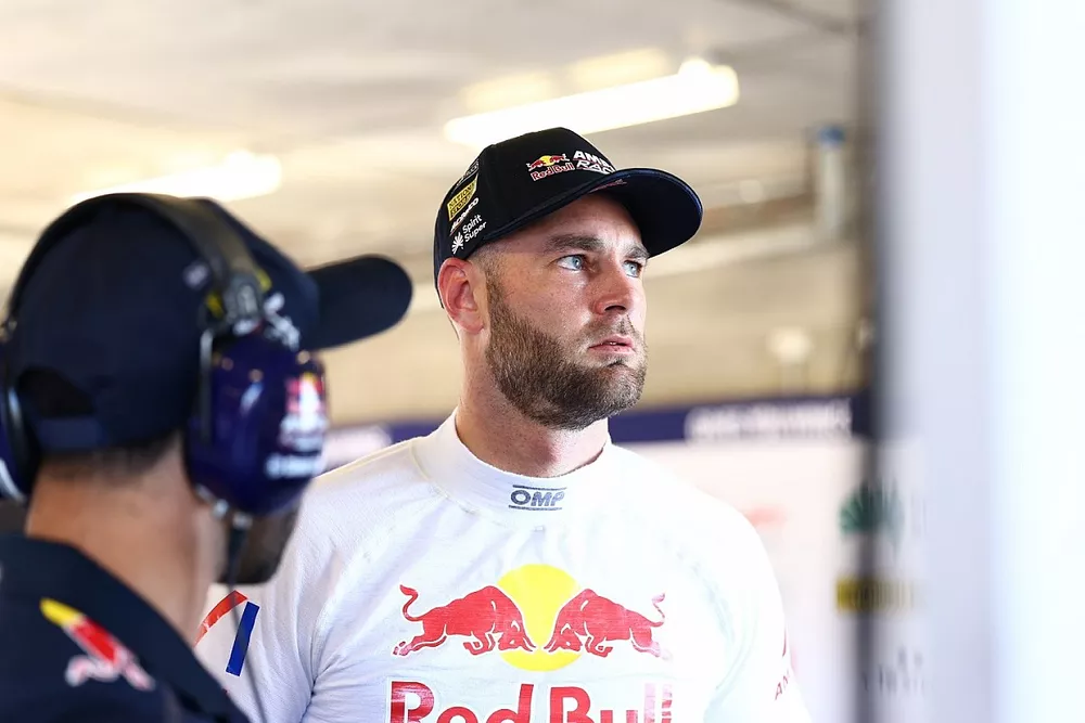 Shane van Gisbergen, Triple Eight Race Engineering