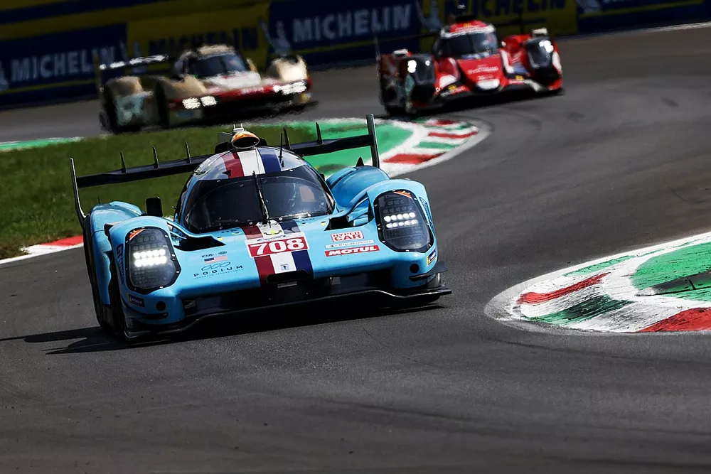 #708 Glickenhaus Racing Glickenhaus 007: Romain Dumas, Olivier Pla, Nathanael Berthon