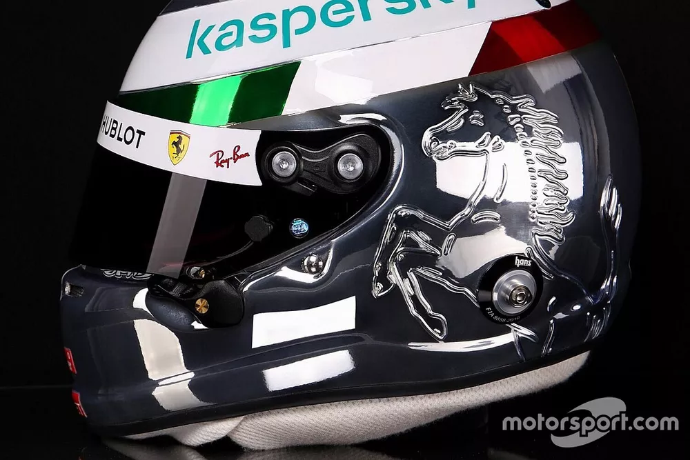 Sebastian Vettel, capacete para o GP da It&aacute;lia