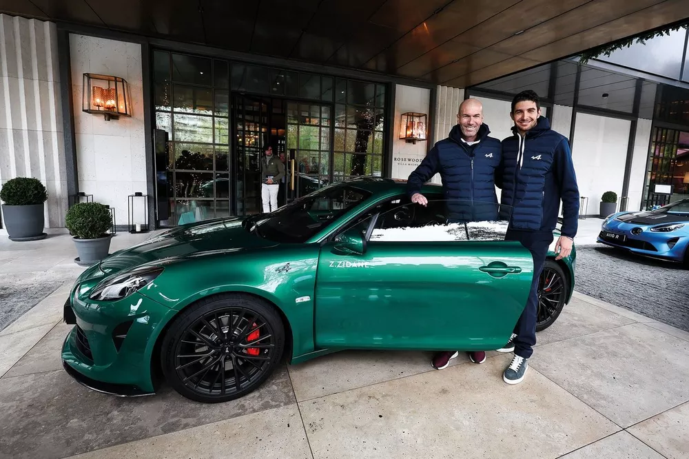 Esteban Ocon, Alpine meet Zin&eacute;dine Zidane