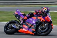 Martín habla en la pista para liderar el arranque del GP de Francia de MotoGP