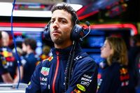 Marko: Ricciardo no está al nivel de Checo Pérez o Verstappen 