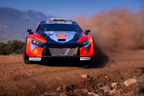 Ott T&auml;nak rompe la hegemon&iacute;a de Toyota en el Rally Acr&oacute;polis