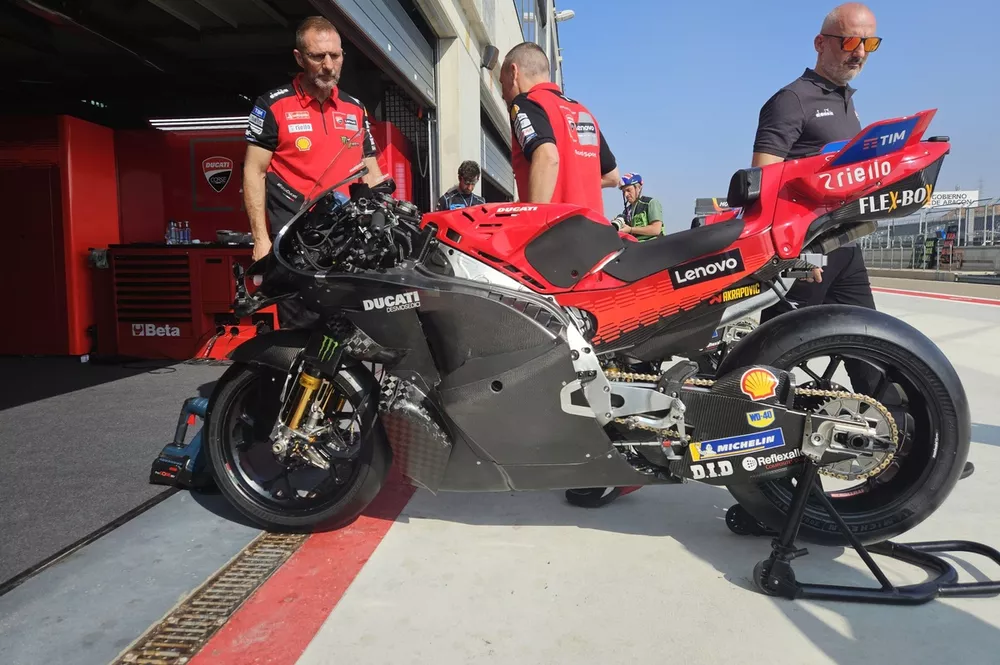 Detalle del carenado de Ducati