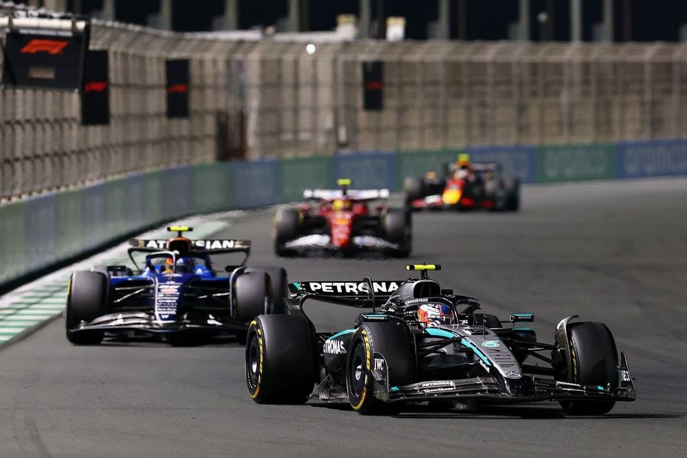 Lewis Hamilton, Ferrari, Carlos Sainz, Williams, Andrea Kimi Antonelli, Mercedes