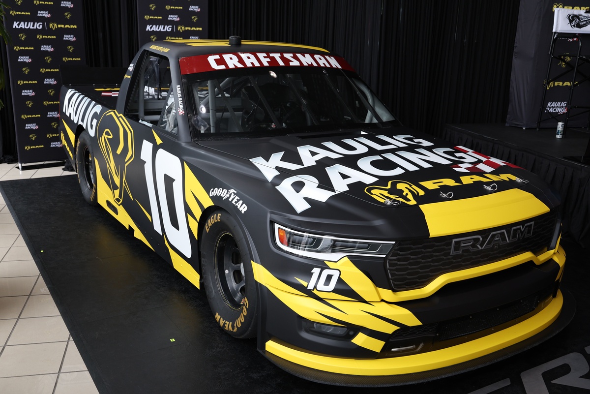 Kaulig Racing confirms Brenden Queen as first Ram NASCAR Trucks driver