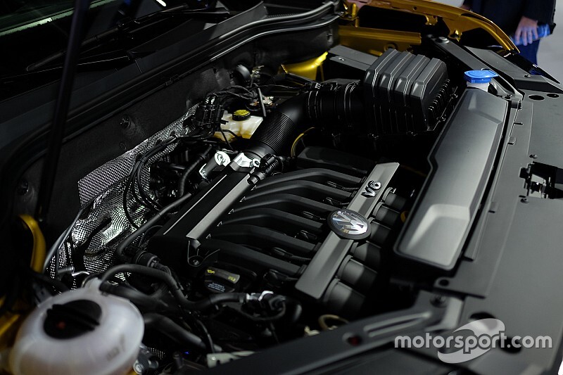 Volkswagen запланувала інвестиції у виробництво двигунів та машин у Росії