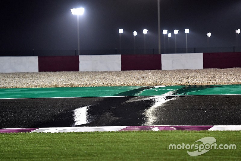 MotoGP: A csatornázási problémák miatt megy a szenvedés Katarban!