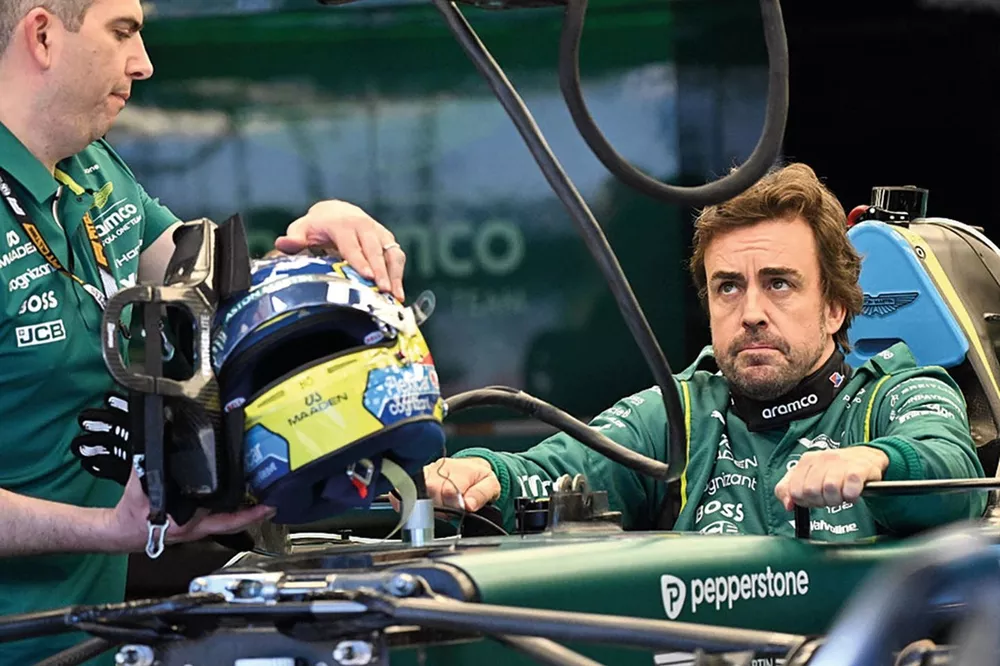 Fernando Alonso, Aston Martin Racing