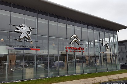 Scopriamo i segreti del Reparto Corse Citroen e Peugeot di Satory