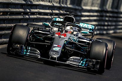 Mercedes, Kanada'dan önce hiper yumuşak lastik sorununu çözmek istiyor