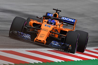Alonso a bokszutcából rajtol Spielbergben