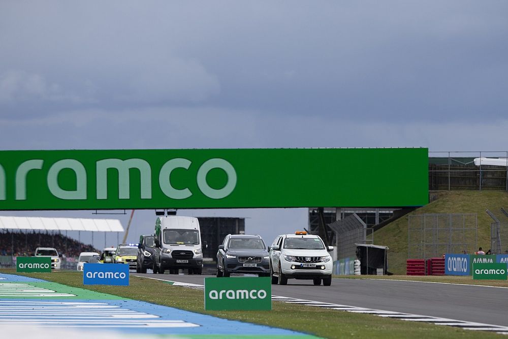 Service and Police vehicles on the circuit