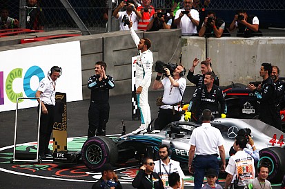 Para Prost, esta es "la mejor temporada" de Hamilton