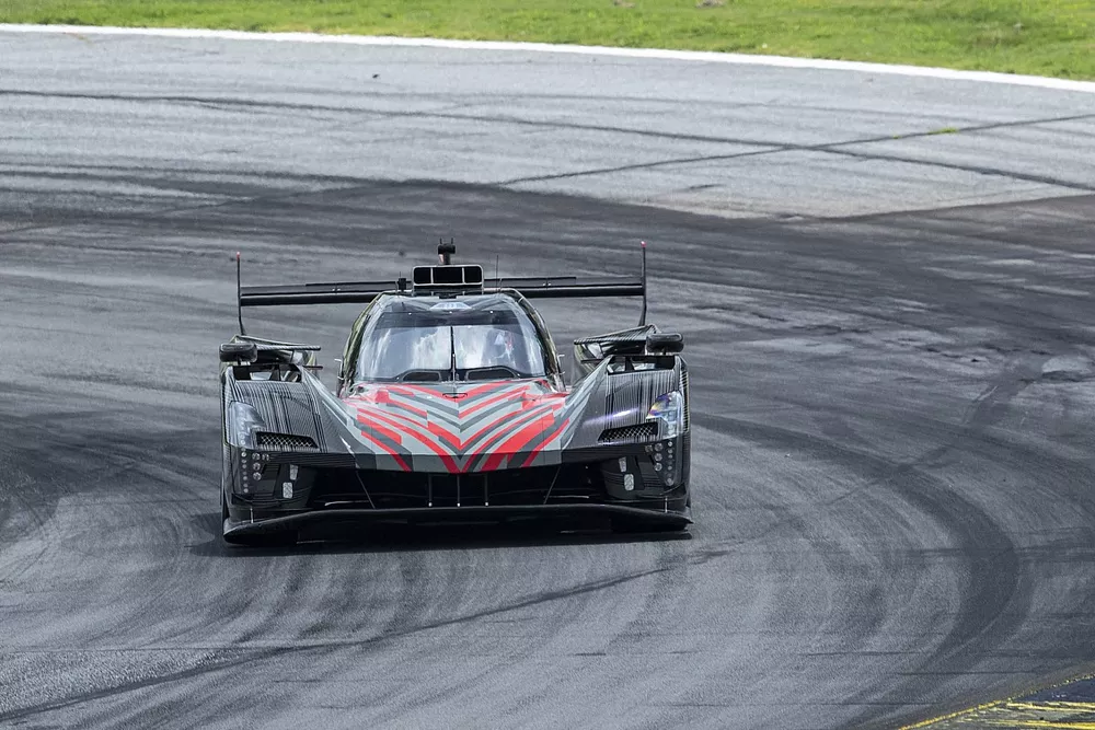 Cadillac V-LMDh 