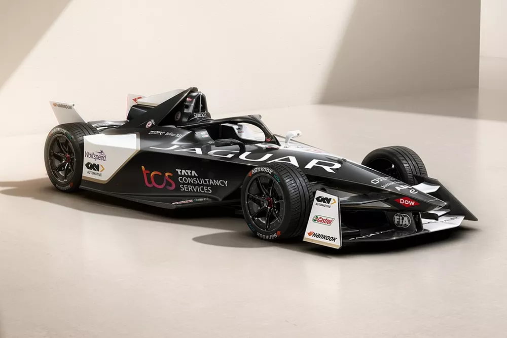 Jaguar I-Type 6 Gen-3 Formula E race car