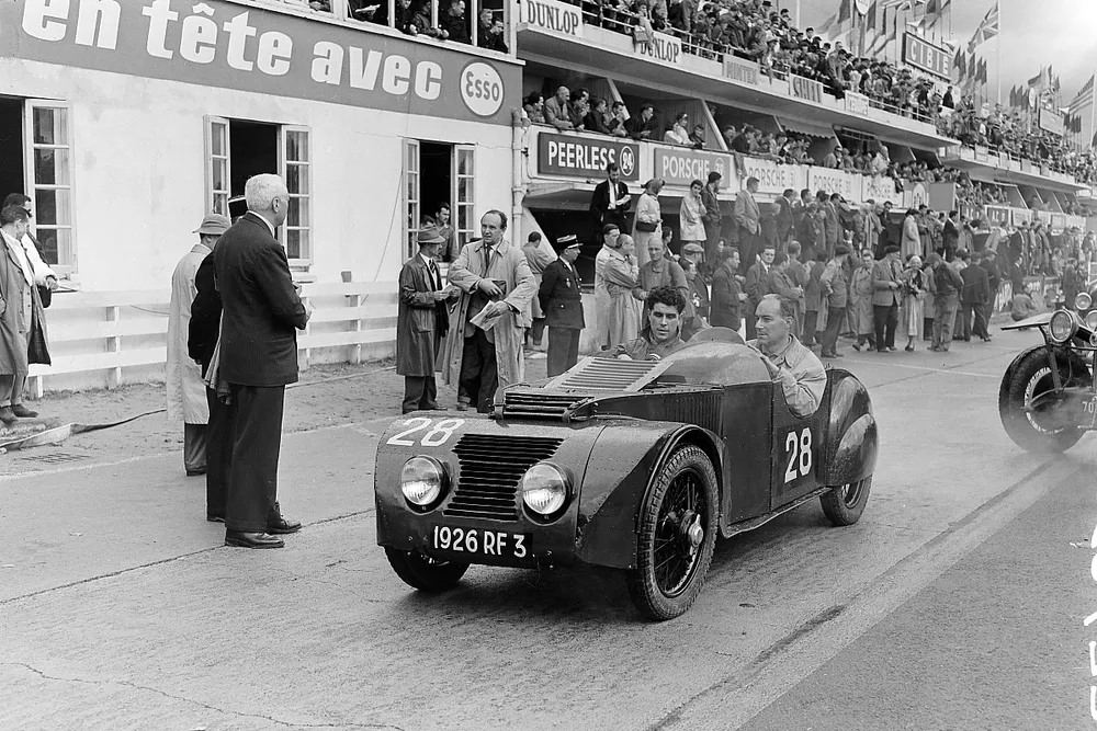 M. Allier, 1925 Le Tank Chenard Walcker