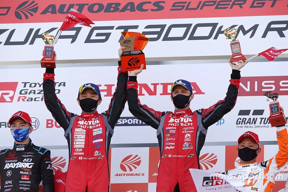 #23 MOTUL AUTECH GT-R