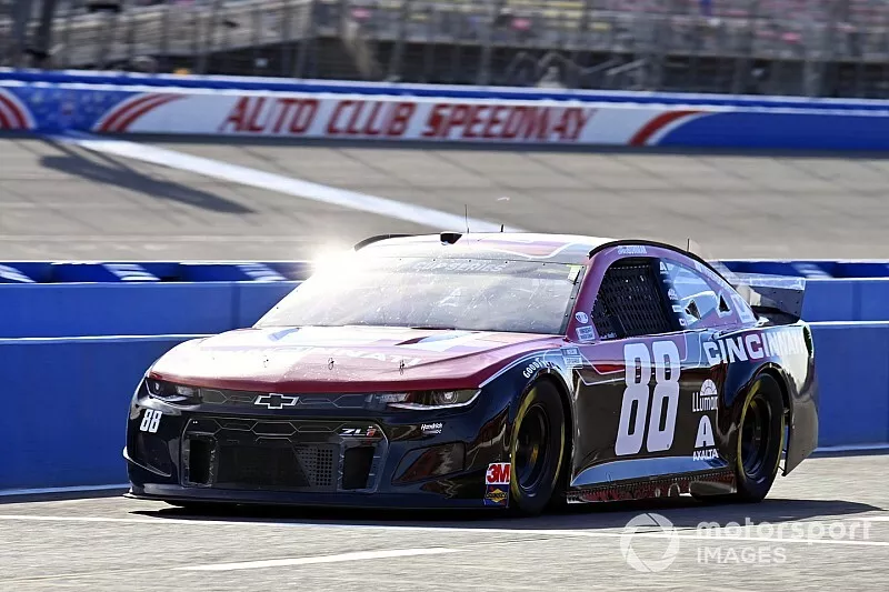 Alex Bowman, Hendrick Motorsports, Chevrolet Camaro Cincinnati