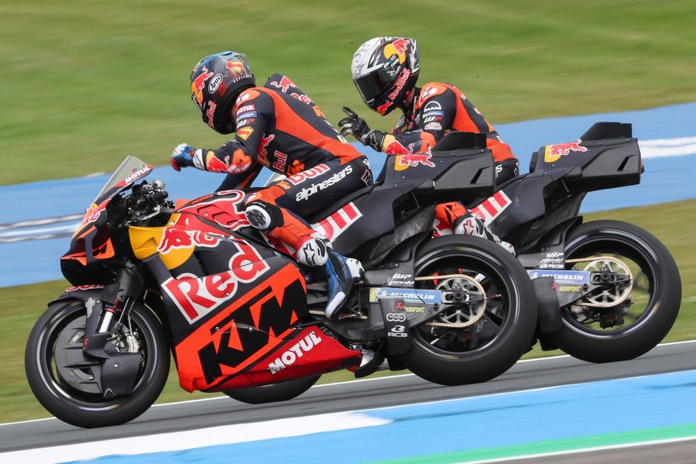 Maverick Vi&ntilde;ales, Red Bull KTM Tech 3, Pedro Acosta, Red Bull KTM Factory Racing