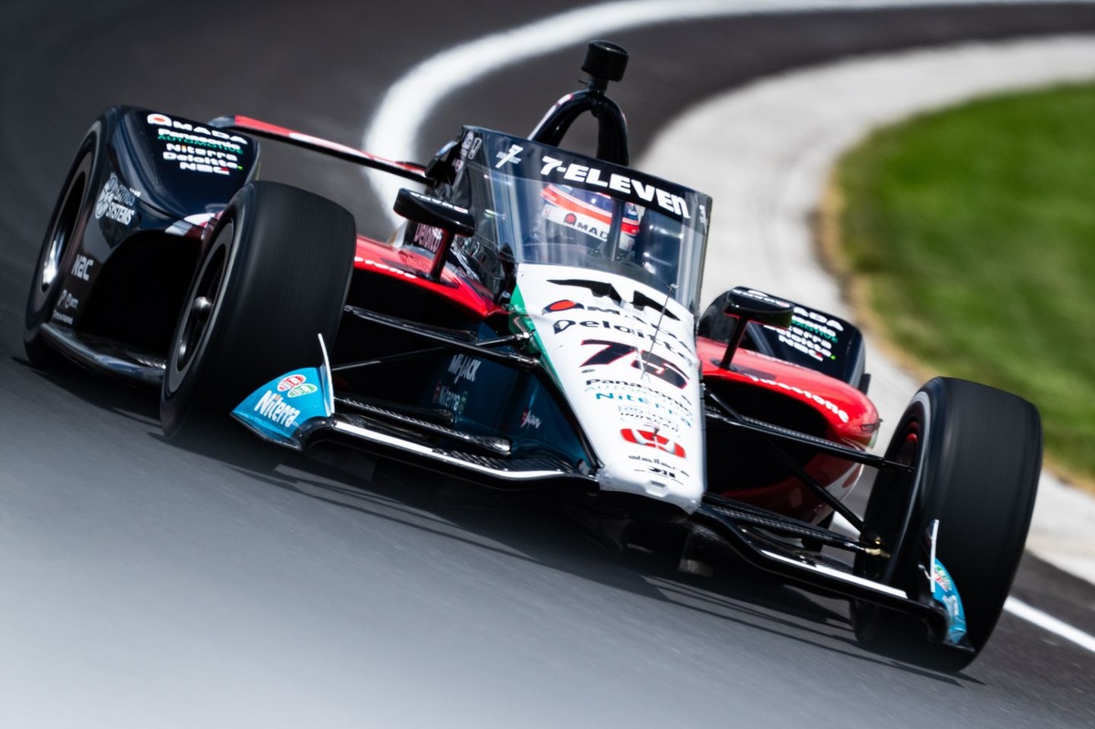 2018年 インディー500 チケット パネル 佐藤琢磨 フェルスタッペン 佐藤琢磨、9番手で予選2日目に駒を進める！ 最速はパロウ｜第109