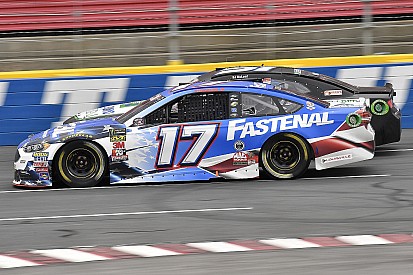 Stenhouse sees improvement at Charlotte; Kenseth struggles