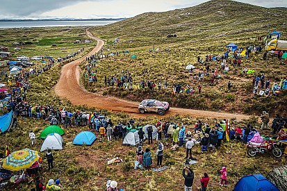 Dakar Stage 7: Sainz rebut pimpinan lomba, Toyota P2
