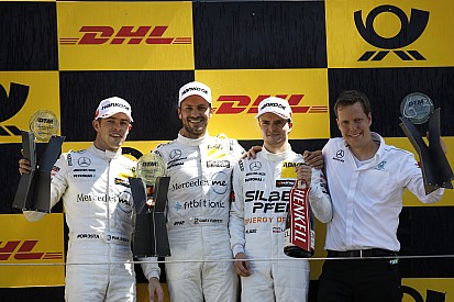 Tarolt a Mercedes Zandvoortban - Paffett nyerte a DTM szombati futamát