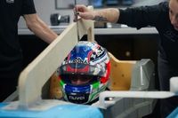 F1 | Antonelli &egrave; pronto per la nuova stagione: ha fatto il sedile della W17