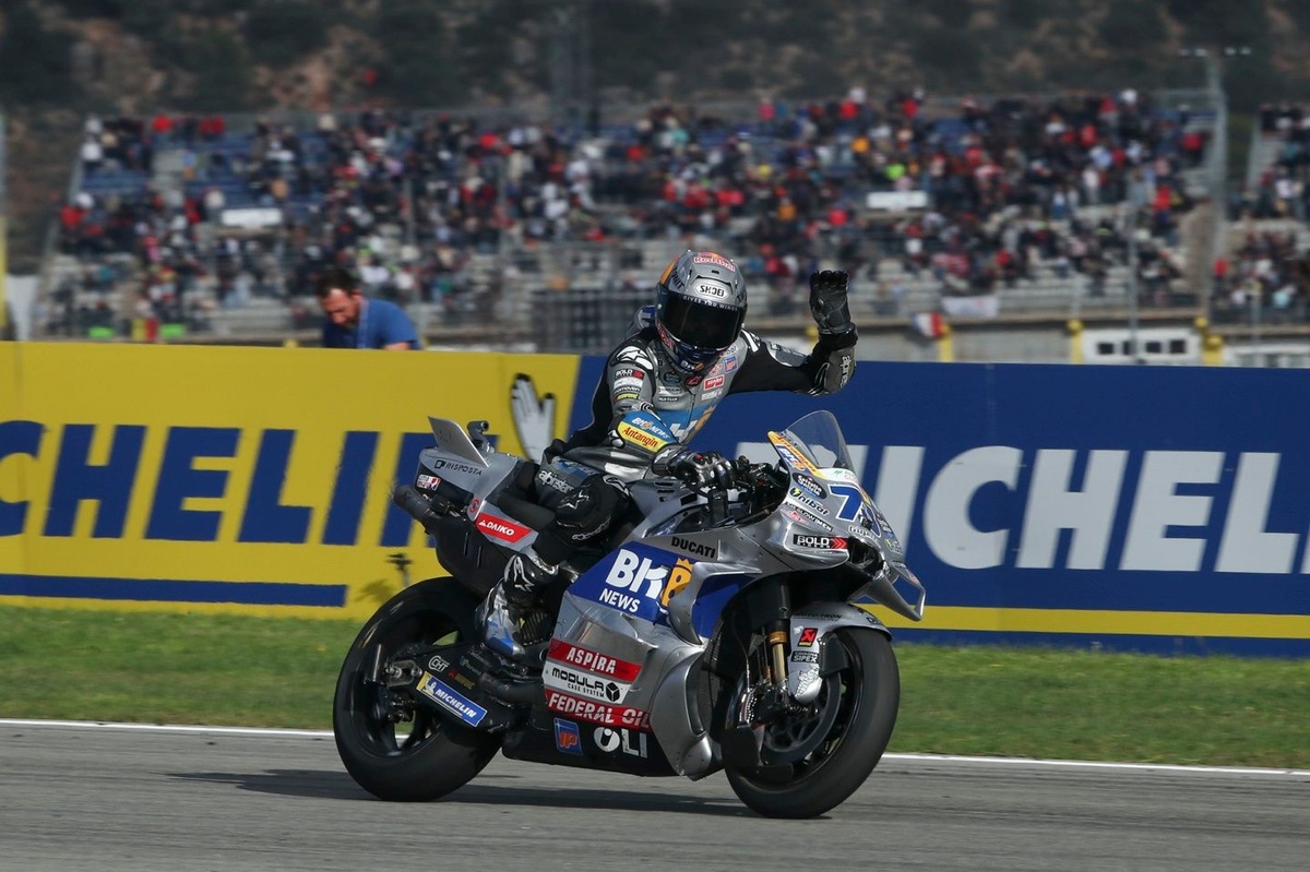 Pourquoi Ducati ne doute pas qu'Álex Márquez "mérite la moto officielle" pour 2026