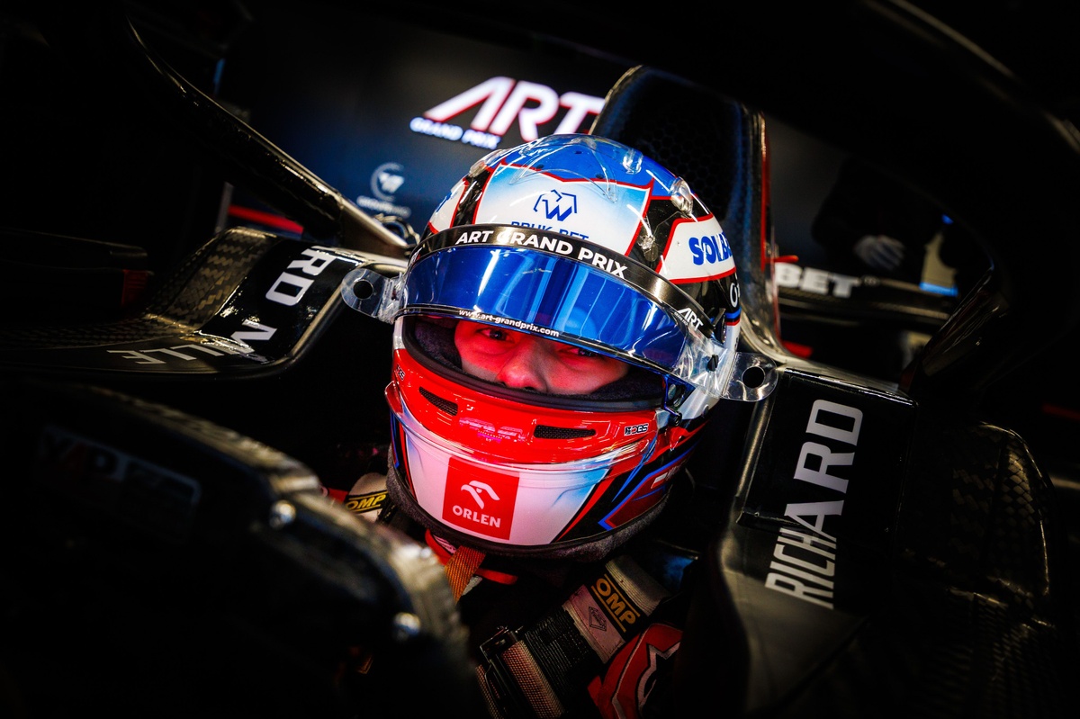 Gładysz w czołówce testów F3