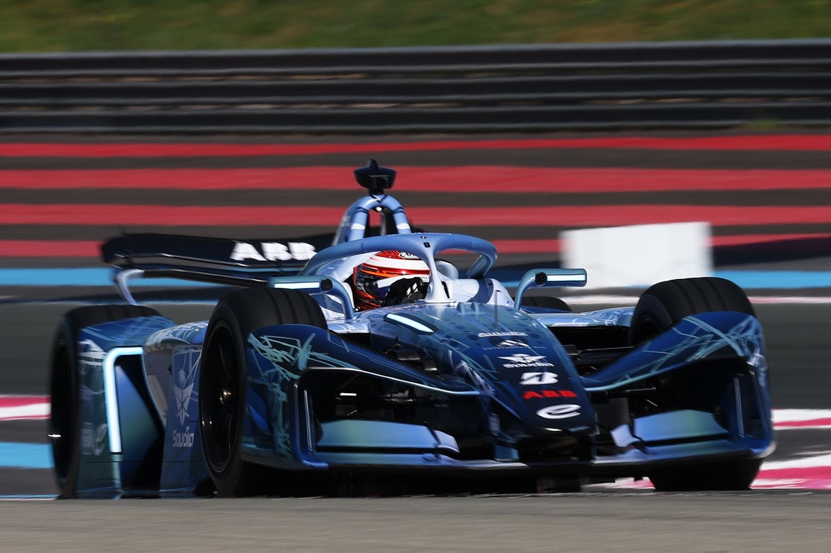 F1-like calendar, F1-like performance? How Formula E is "growing up" in its big brother's orbit