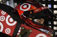 Larson lidera la primera práctica de la Carrera de las Estrellas