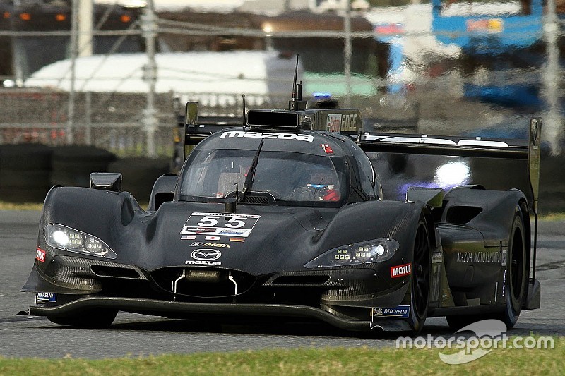 Tincknell fastest, Alonso stars in third Roar session